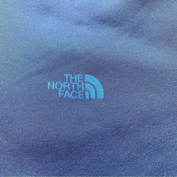 The North Face Blue Hooded Jacket Size Medium - Picture 6 of 13